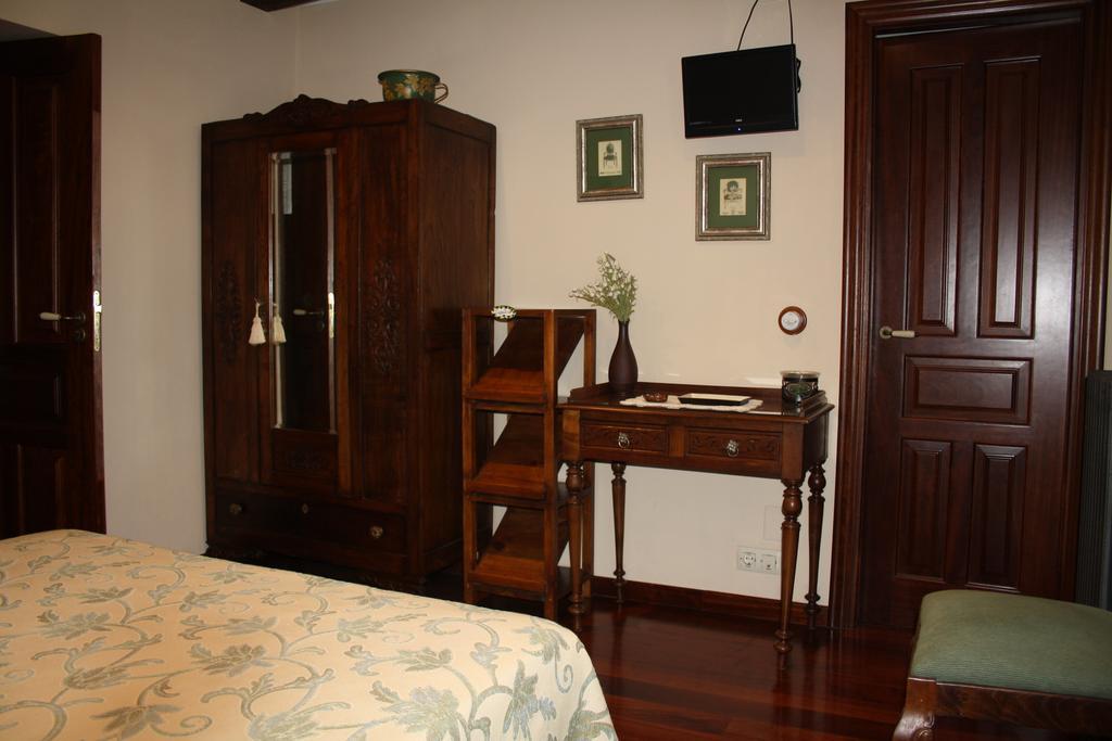 La Casona De Benito Guest House Cudillero Exterior photo