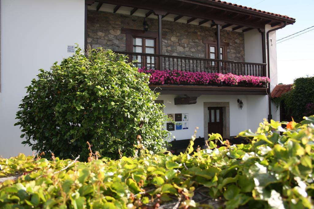 La Casona De Benito Guest House Cudillero Exterior photo