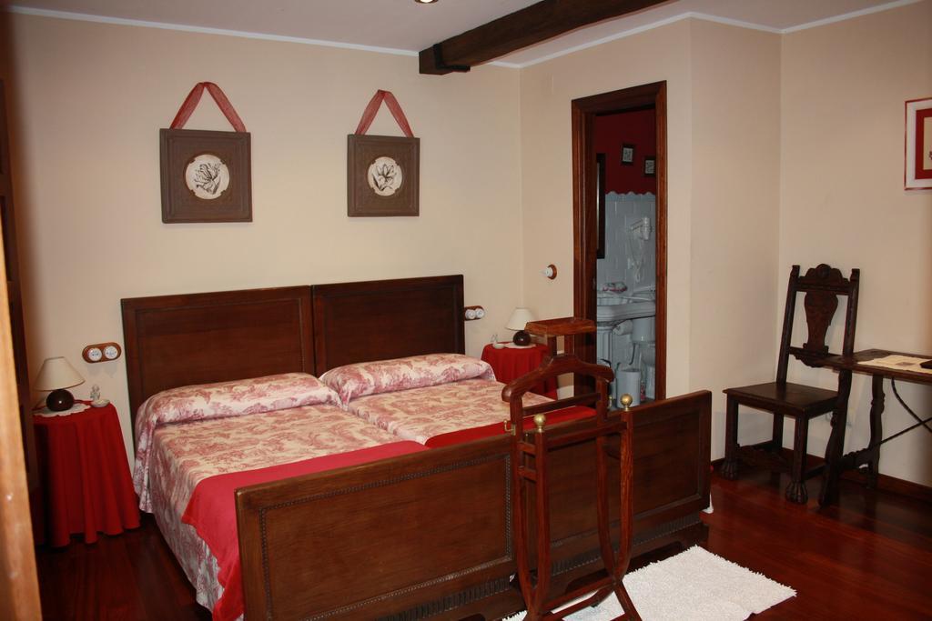 La Casona De Benito Guest House Cudillero Room photo