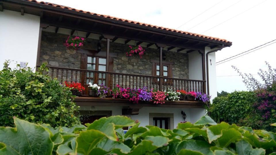 La Casona De Benito Guest House Cudillero Exterior photo